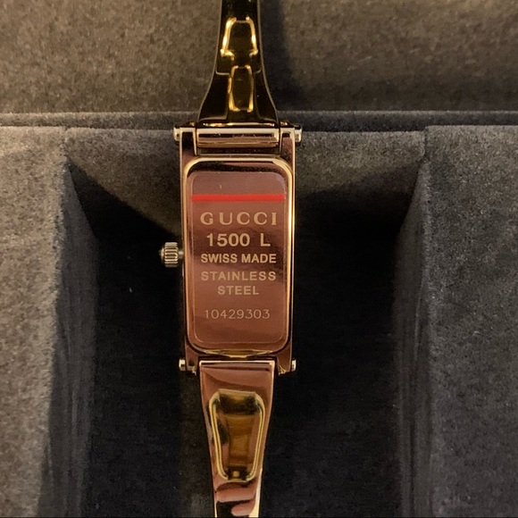 Gucci Ladies Gold Bracelet Watch - Picture 3 of 6